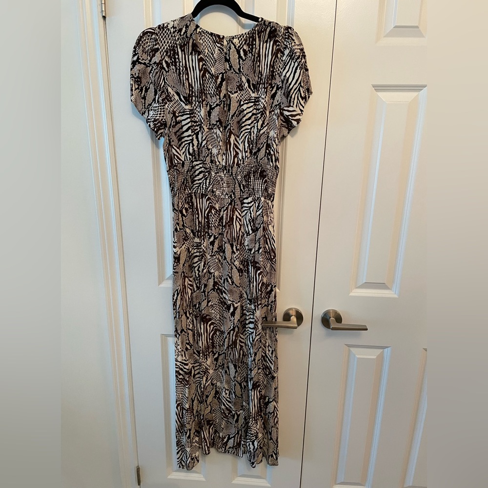 Wilfred Aritzia Patterned Maxi Dress size L.